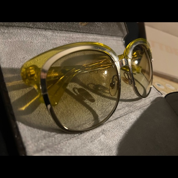 Gucci sunglasses - Picture 3 of 6